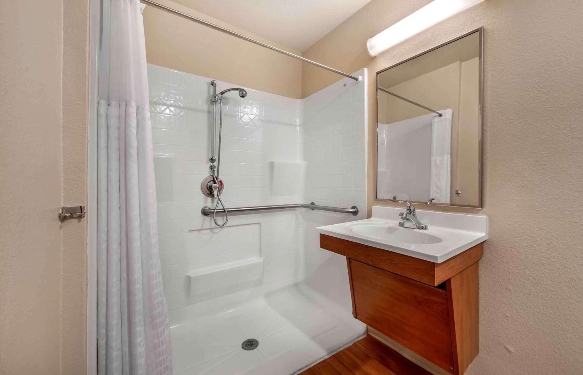 Extended Stay America Select Suites - Oklahoma City - Southeast 무어 외부 사진