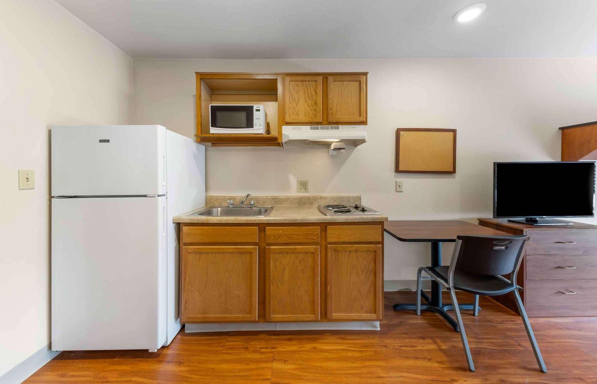 Extended Stay America Select Suites - Oklahoma City - Southeast 무어 외부 사진