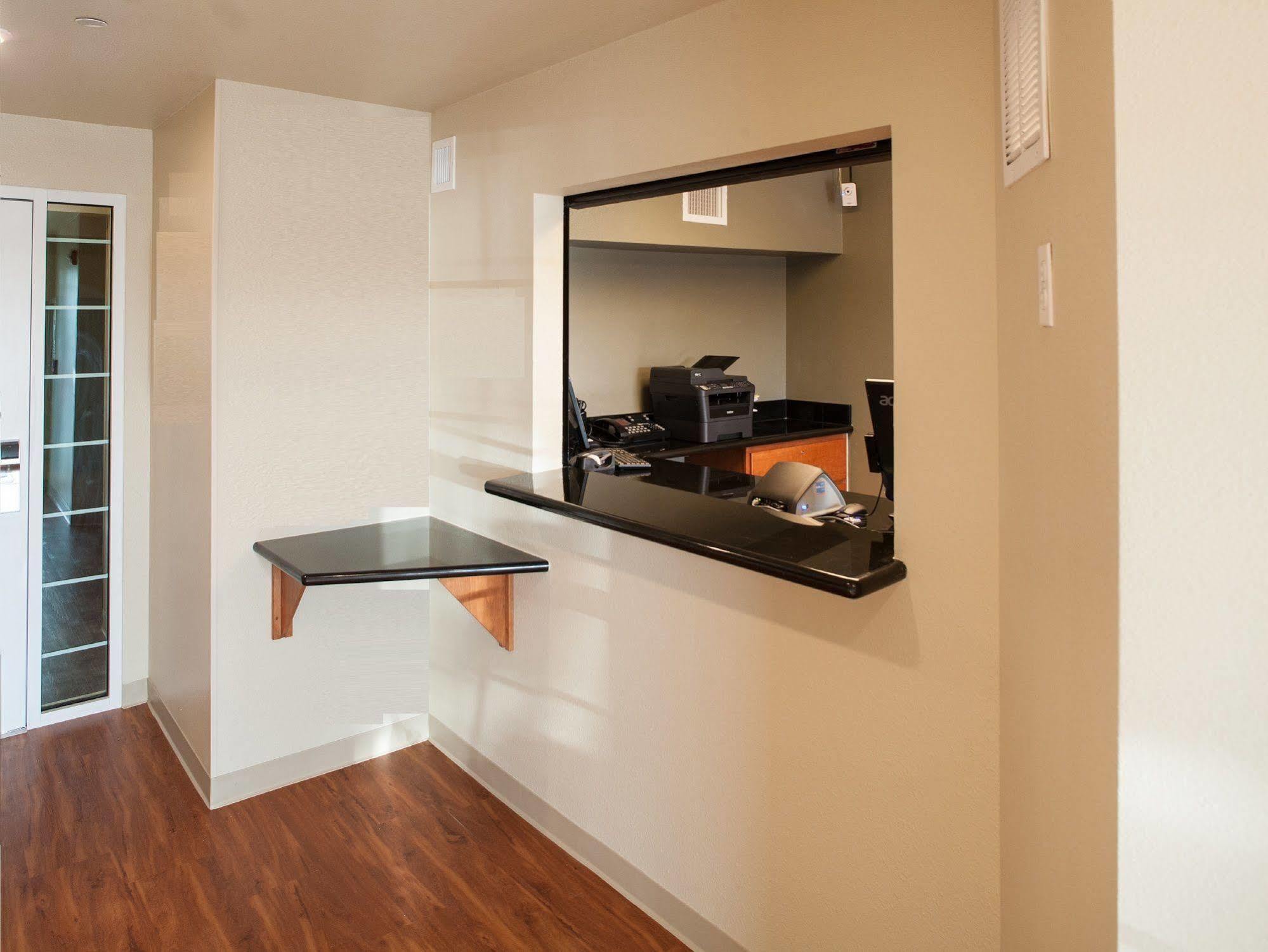 Extended Stay America Select Suites - Oklahoma City - Southeast 무어 외부 사진